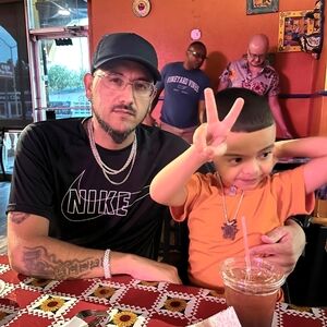 Meet your Posher, Jon